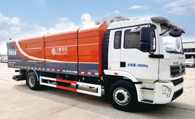 干濕兩用多功能清掃車(chē)